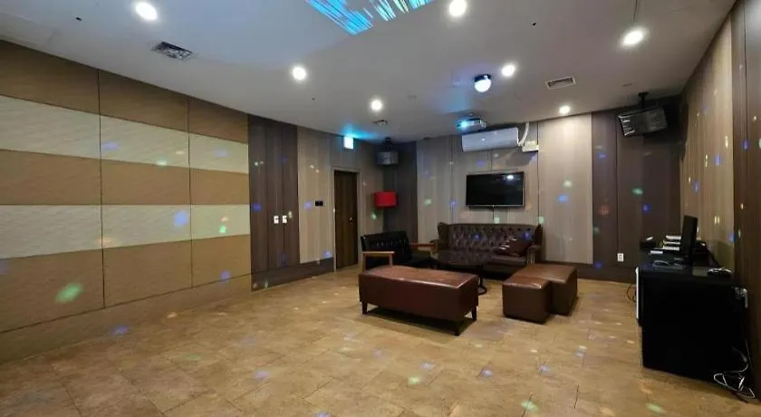 Hotel Boutique 9 Сеул 3*,